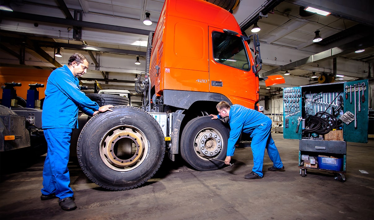 Замена амортизатора — фото 1